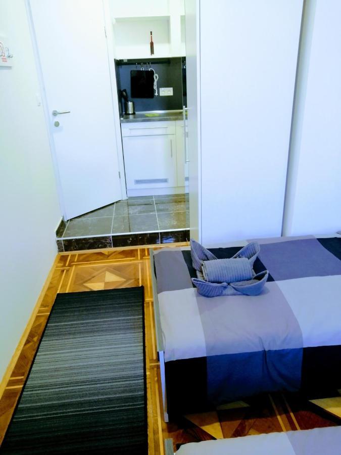Zpula Center Studio Apartments Eksteriør billede